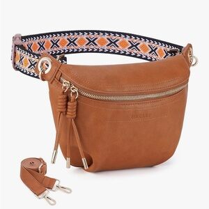 Strap for crossbody, bum bag, or fanny pack
Fall, Halloween pattern